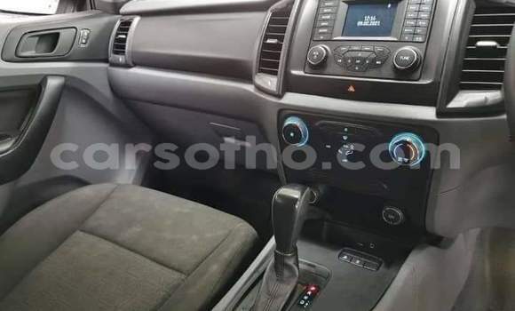 Sayi Na hannu Ford Ranger Silver Mota in Maseru a Maseru Sayi Na hannu Ford Ranger Silver Mota in Maseru a Maseru