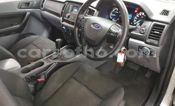 Sayi Na hannu Ford Ranger Silver Mota in Maseru a Maseru Sayi Na hannu Ford Ranger Silver Mota in Maseru a Maseru