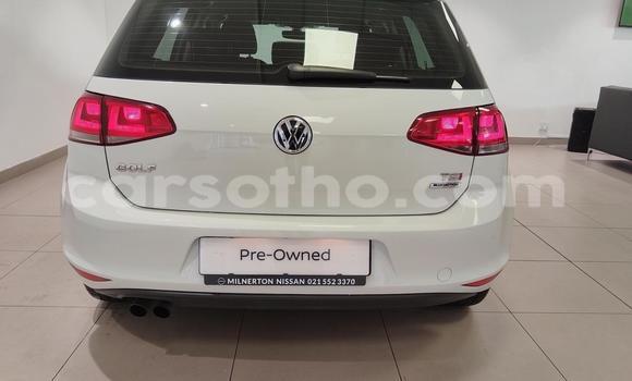 اشتري مستعمل Volkswagen Golf GTI White سيارة في Butha Buthe في Butha-Buthe اشتري مستعمل Volkswagen Golf GTI White سيارة في Butha Buthe في Butha-Buthe