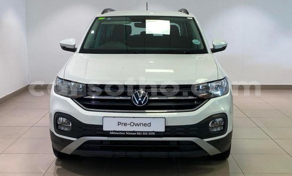 Buy Used Volkswagen Tiguan White Car in Butha Buthe in Butha-Buthe Buy Used Volkswagen Tiguan White Car in Butha Buthe in Butha-Buthe