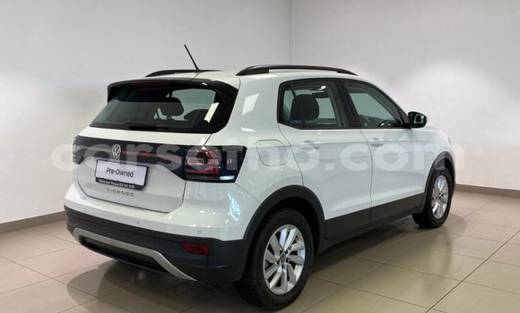 Buy Used Volkswagen Tiguan White Car in Butha Buthe in Butha-Buthe Buy Used Volkswagen Tiguan White Car in Butha Buthe in Butha-Buthe