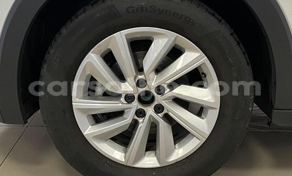 Buy Used Volkswagen Tiguan White Car in Butha Buthe in Butha-Buthe Buy Used Volkswagen Tiguan White Car in Butha Buthe in Butha-Buthe