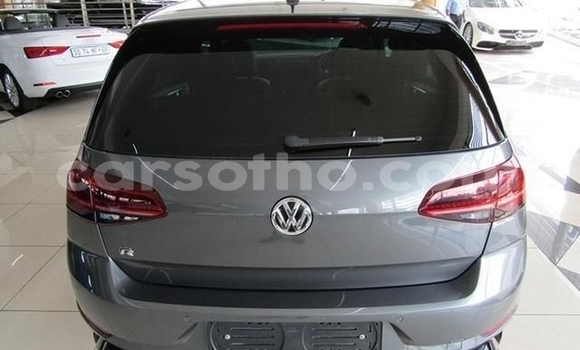 Sayi Na hannu Volkswagen Golf R Silver Mota in Hlotse a Leribe Sayi Na hannu Volkswagen Golf R Silver Mota in Hlotse a Leribe