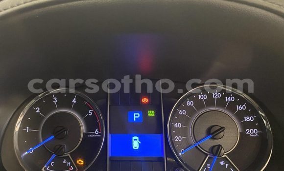 اشتري مستعمل Toyota Fortuner Silver سيارة في Hlotse في Leribe اشتري مستعمل Toyota Fortuner Silver سيارة في Hlotse في Leribe