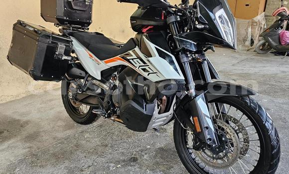 Sayi Na hannu KTM ADVENTURE White Motsi in Butha Buthe a Butha-Buthe