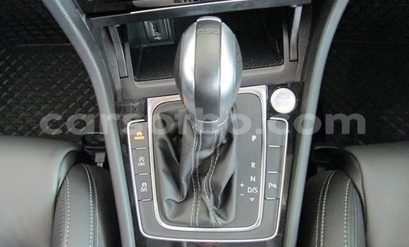 Sayi Na hannu Volkswagen Golf R Silver Mota in Hlotse a Leribe Sayi Na hannu Volkswagen Golf R Silver Mota in Hlotse a Leribe