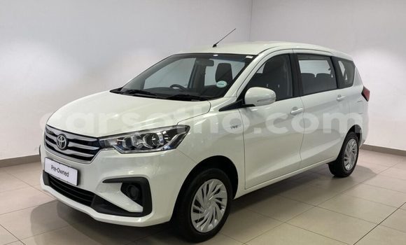 Acheter Occasion Voiture Toyota Corolla Rumion Blanc à Hlotse, Leribe
