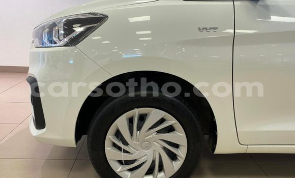 اشتري مستعمل Toyota Corolla Rumion White سيارة في Hlotse في Leribe اشتري مستعمل Toyota Corolla Rumion White سيارة في Hlotse في Leribe