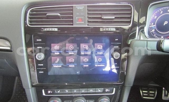 Sayi Na hannu Volkswagen Golf R Silver Mota in Hlotse a Leribe Sayi Na hannu Volkswagen Golf R Silver Mota in Hlotse a Leribe