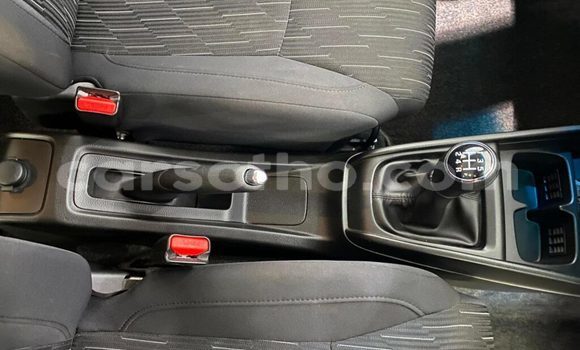 اشتري مستعمل Toyota Corolla Rumion White سيارة في Hlotse في Leribe اشتري مستعمل Toyota Corolla Rumion White سيارة في Hlotse في Leribe