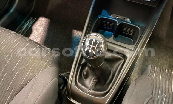 اشتري مستعمل Toyota Corolla Rumion White سيارة في Hlotse في Leribe اشتري مستعمل Toyota Corolla Rumion White سيارة في Hlotse في Leribe