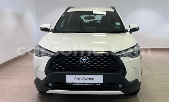 اشتري مستعمل Toyota Corolla Cross White سيارة في Hlotse في Leribe اشتري مستعمل Toyota Corolla Cross White سيارة في Hlotse في Leribe
