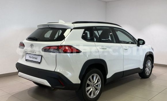 اشتري مستعمل Toyota Corolla Cross White سيارة في Hlotse في Leribe اشتري مستعمل Toyota Corolla Cross White سيارة في Hlotse في Leribe