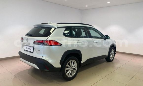Acheter Occasion Voiture Toyota Corolla Cross Blanc à Mafeteng, Mafeteng Acheter Occasion Voiture Toyota Corolla Cross Blanc à Mafeteng, Mafeteng