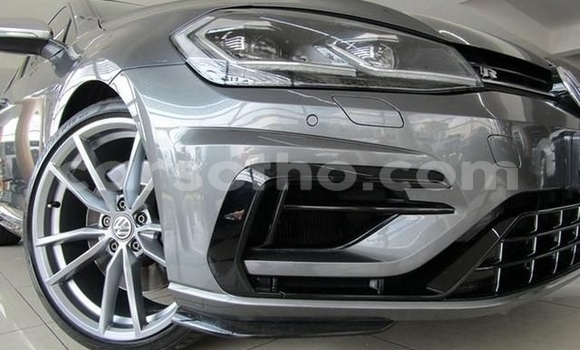 Sayi Na hannu Volkswagen Golf R Silver Mota in Hlotse a Leribe Sayi Na hannu Volkswagen Golf R Silver Mota in Hlotse a Leribe