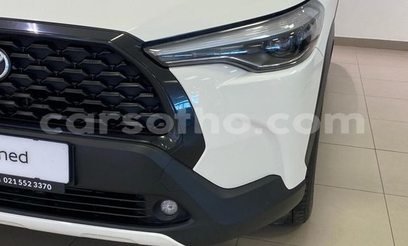 Acheter Occasion Voiture Toyota Corolla Cross Blanc à Mafeteng, Mafeteng Acheter Occasion Voiture Toyota Corolla Cross Blanc à Mafeteng, Mafeteng