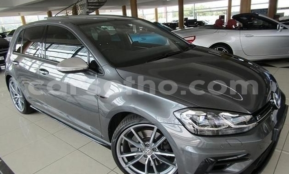 Sayi Na hannu Volkswagen Golf R Silver Mota in Hlotse a Leribe Sayi Na hannu Volkswagen Golf R Silver Mota in Hlotse a Leribe