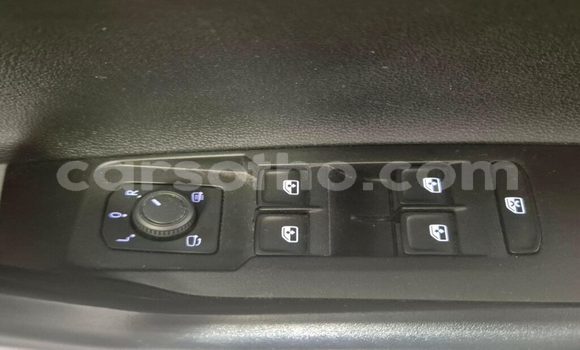 اشتري مستعمل Volkswagen Polo White سيارة في Hlotse في Leribe اشتري مستعمل Volkswagen Polo White سيارة في Hlotse في Leribe