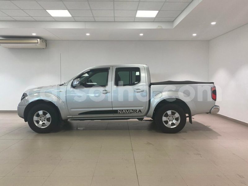 Big with watermark nissan navara leribe hlotse 28396