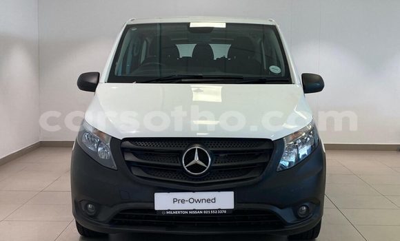 Acheter Occasion Voiture Mercedes-Benz C–Class Blanc à Mafeteng, Mafeteng Acheter Occasion Voiture Mercedes-Benz C–Class Blanc à Mafeteng, Mafeteng