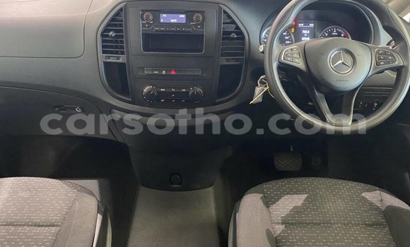 Acheter Occasion Voiture Mercedes-Benz C–Class Blanc à Mafeteng, Mafeteng Acheter Occasion Voiture Mercedes-Benz C–Class Blanc à Mafeteng, Mafeteng