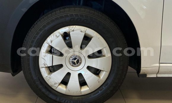 Acheter Occasion Voiture Mercedes-Benz C–Class Blanc à Mafeteng, Mafeteng Acheter Occasion Voiture Mercedes-Benz C–Class Blanc à Mafeteng, Mafeteng