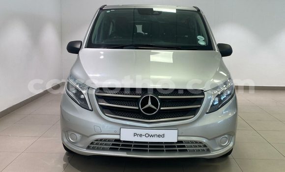 اشتري مستعمل Mercedes-Benz C–Class Silver سيارة في Mafeteng في Mafeteng اشتري مستعمل Mercedes-Benz C–Class Silver سيارة في Mafeteng في Mafeteng