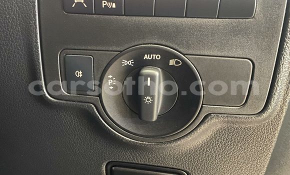 اشتري مستعمل Mercedes-Benz C–Class Silver سيارة في Mafeteng في Mafeteng اشتري مستعمل Mercedes-Benz C–Class Silver سيارة في Mafeteng في Mafeteng