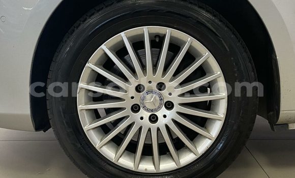 اشتري مستعمل Mercedes-Benz C–Class Silver سيارة في Mafeteng في Mafeteng اشتري مستعمل Mercedes-Benz C–Class Silver سيارة في Mafeteng في Mafeteng