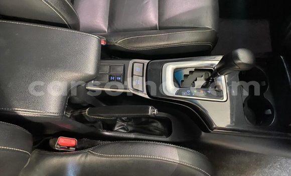 Sayi Na hannu Toyota Fortuner Silver Mota in Mafeteng a Mafeteng Sayi Na hannu Toyota Fortuner Silver Mota in Mafeteng a Mafeteng