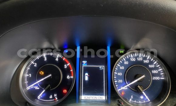 Sayi Na hannu Toyota Fortuner Silver Mota in Mafeteng a Mafeteng Sayi Na hannu Toyota Fortuner Silver Mota in Mafeteng a Mafeteng