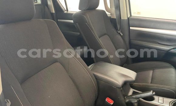 Acheter Occasion Voiture Toyota Hilux Blanc à Butha Buthe, Butha-Buthe Acheter Occasion Voiture Toyota Hilux Blanc à Butha Buthe, Butha-Buthe