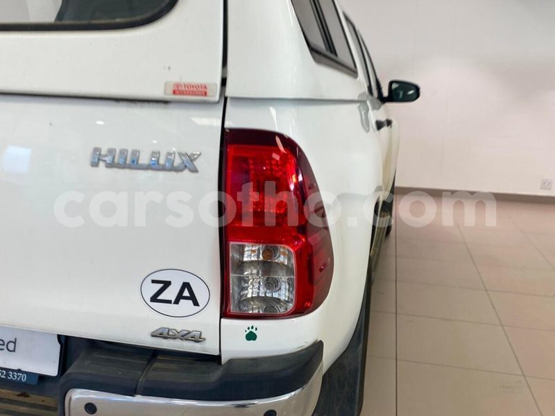 Big with watermark toyota hilux butha buthe butha buthe 28400