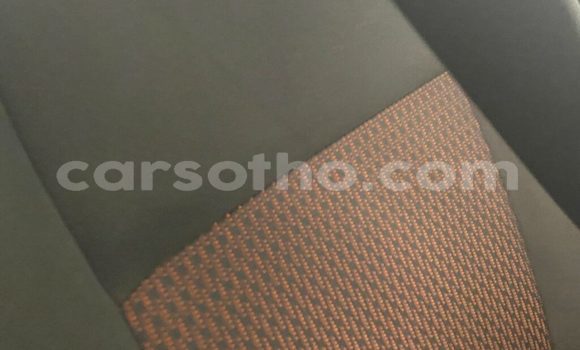 اشتري مستعمل Toyota Corolla White سيارة في Hlotse في Leribe اشتري مستعمل Toyota Corolla White سيارة في Hlotse في Leribe