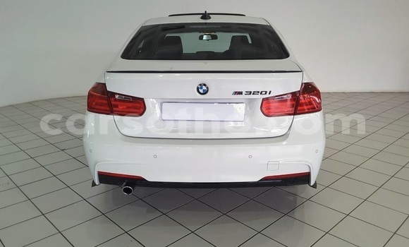 Sayi Na hannu BMW 3–Series White Mota in Butha–Buthe a Thaba-Tseka Sayi Na hannu BMW 3–Series White Mota in Butha–Buthe a Thaba-Tseka