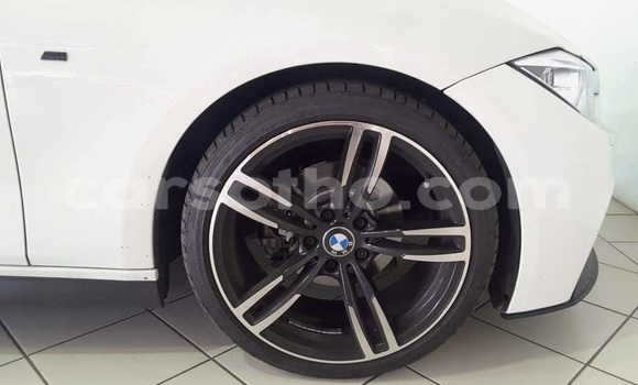 Sayi Na hannu BMW 3–Series White Mota in Butha–Buthe a Thaba-Tseka Sayi Na hannu BMW 3–Series White Mota in Butha–Buthe a Thaba-Tseka