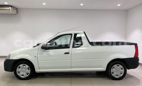 Acheter Occasion Voiture Nissan Pickup Blanc à Mafeteng, Mafeteng Acheter Occasion Voiture Nissan Pickup Blanc à Mafeteng, Mafeteng