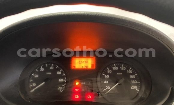 Acheter Occasion Voiture Nissan Pickup Blanc à Mafeteng, Mafeteng Acheter Occasion Voiture Nissan Pickup Blanc à Mafeteng, Mafeteng