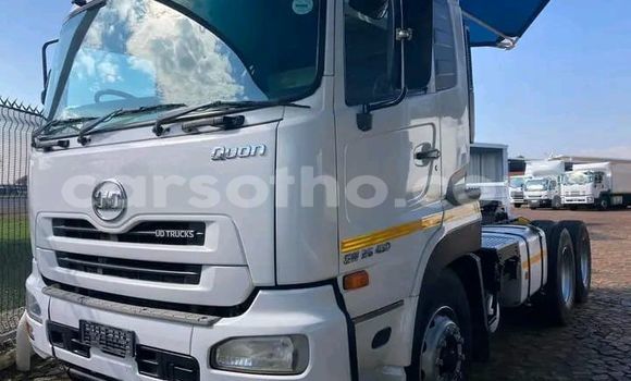 اشتري مستعمل Nissan UD White شاحنة في Maseru في Maseru اشتري مستعمل Nissan UD White شاحنة في Maseru في Maseru