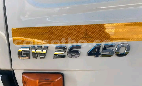 اشتري مستعمل Nissan UD White شاحنة في Maseru في Maseru اشتري مستعمل Nissan UD White شاحنة في Maseru في Maseru