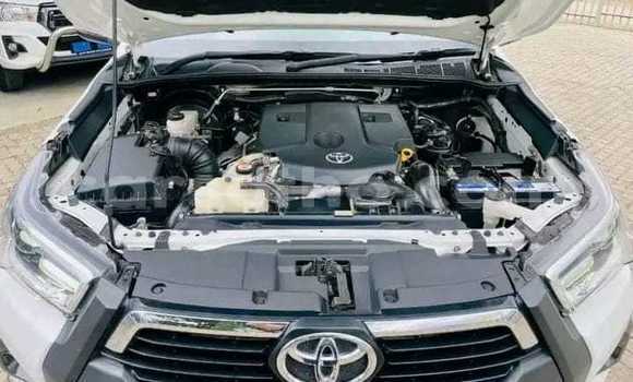 Buy Used Toyota Hilux White Car in Maseru in Maseru Buy Used Toyota Hilux White Car in Maseru in Maseru
