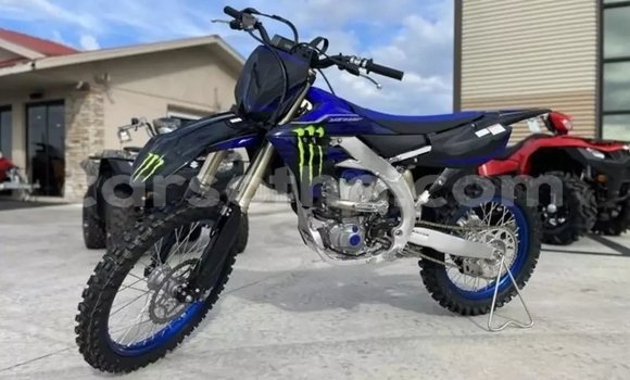 اشتري مستعمل Yamaha YZ Blue دراجة نارية في Maseru في Maseru