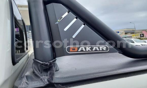 Buy Used Toyota Hilux White Car in Maseru in Maseru Buy Used Toyota Hilux White Car in Maseru in Maseru