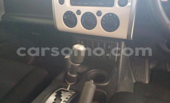 اشتري مستعمل Toyota FJ Cruiser White سيارة في Maseru في Maseru اشتري مستعمل Toyota FJ Cruiser White سيارة في Maseru في Maseru