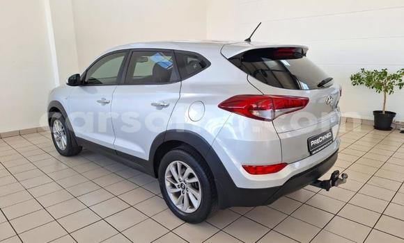 Buy Used Hyundai Tucson Silver Car in Maseru in Maseru Buy Used Hyundai Tucson Silver Car in Maseru in Maseru