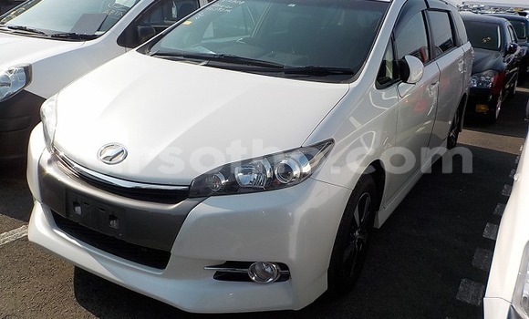 Buy Used Toyota Wish White Car in Maseru in Maseru Buy Used Toyota Wish White Car in Maseru in Maseru