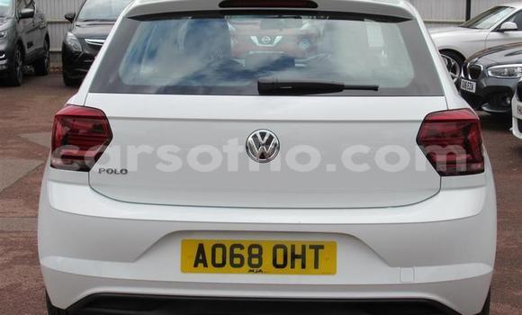 Buy Used Volkswagen Polo White Car in Butha–Buthe in Thaba-Tseka Buy Used Volkswagen Polo White Car in Butha–Buthe in Thaba-Tseka