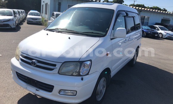 Buy Used Toyota Noah White Car in Maseru in Maseru Buy Used Toyota Noah White Car in Maseru in Maseru