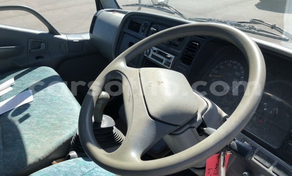 اشتري مستعمل Mitsubishi Van White شاحنة في Maseru في Maseru اشتري مستعمل Mitsubishi Van White شاحنة في Maseru في Maseru