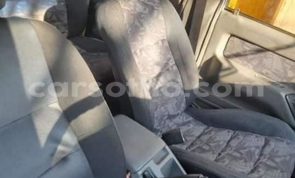 اشتري مستعمل Isuzu Bellett White سيارة في Maputsoa في Leribe اشتري مستعمل Isuzu Bellett White سيارة في Maputsoa في Leribe